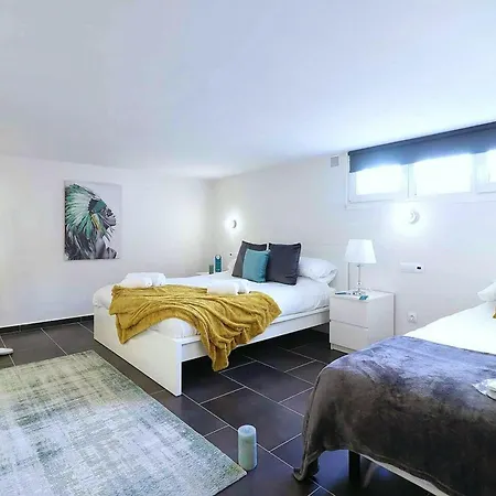 Welcoming Chalet In With Pool And Air Conditioning * Marbella