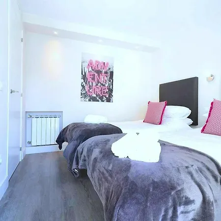 Welcoming Chalet In With Pool And Air Conditioning Chalet *